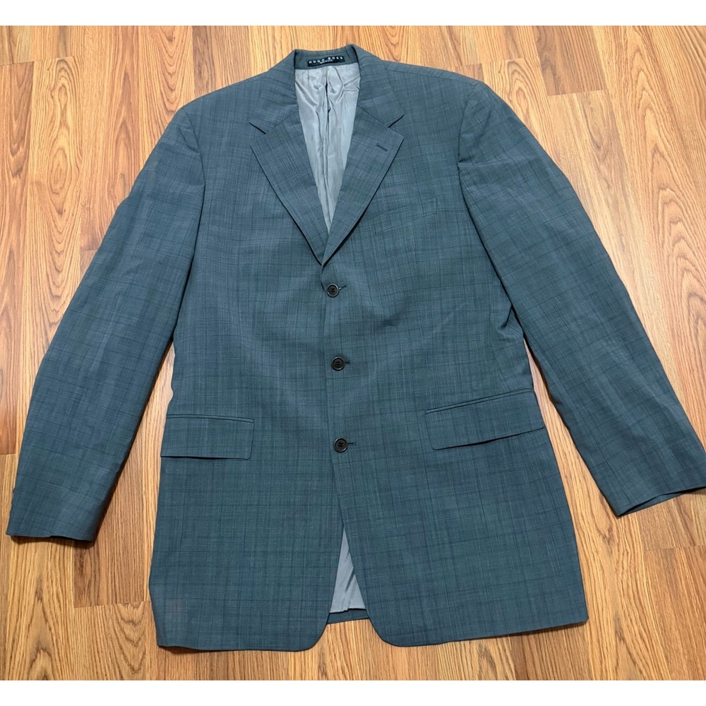 Hugo Boss Blazer Mens 42R Gray Plaid Sport Coat USA Wool Stretch